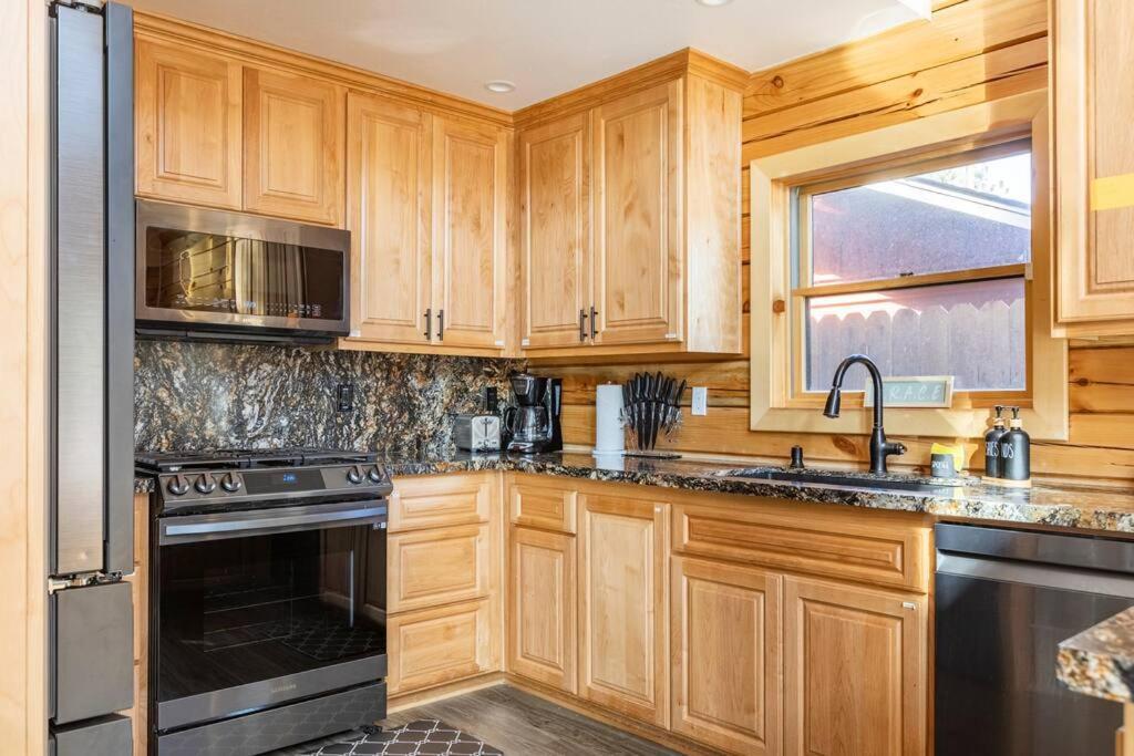 Modern Family Cabin Mins To Lake, Slopes & Hikes Big Bear City Kültér fotó