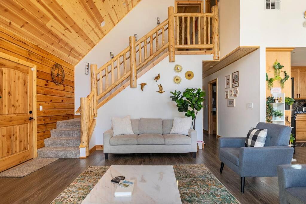 Modern Family Cabin Mins To Lake, Slopes & Hikes Big Bear City Kültér fotó